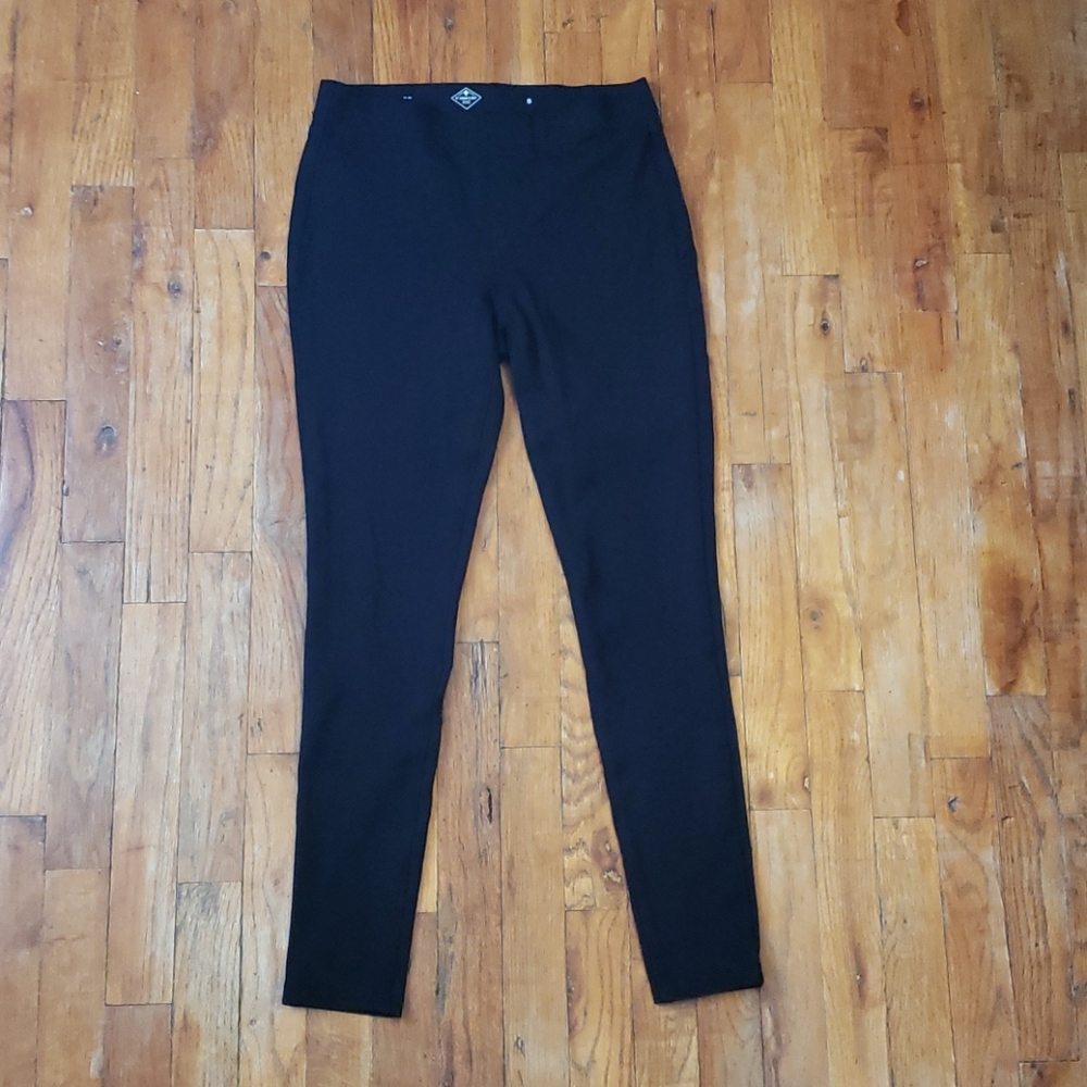 St John's Bay skinny leg professional pants sz S